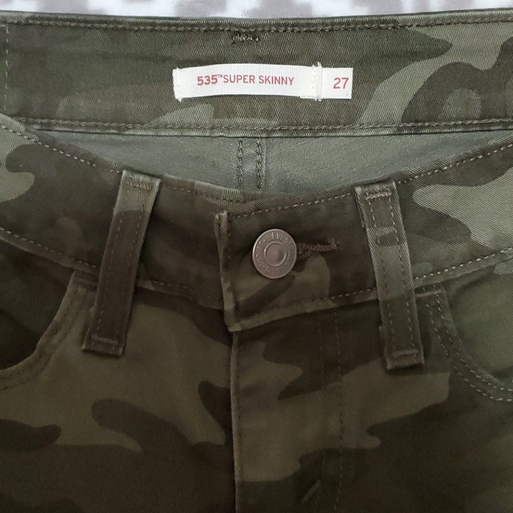 Levi's camouflage skinny 535 superskinny low-rise